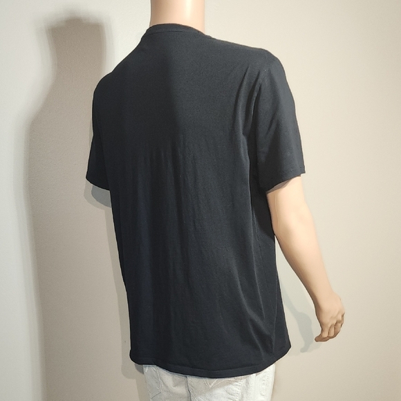 Armani Exchange Black Short Sleeve Tee with Iconic Logo - Picture 8 of 8